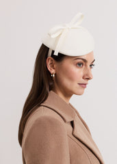 Bow Pillbox Ivory