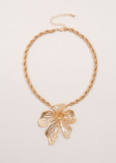 Flower Necklace Gold
