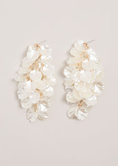 Petal Earrings Ivory
