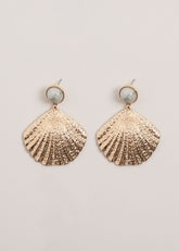 Shell Earrings Gold