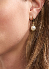 Pearl Drop Earrings Ivory