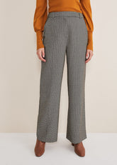 Nouria Herringbone Tapered Trouser Black/Cream