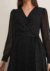 Dani Shimmer Pleat Dress Black/Silver