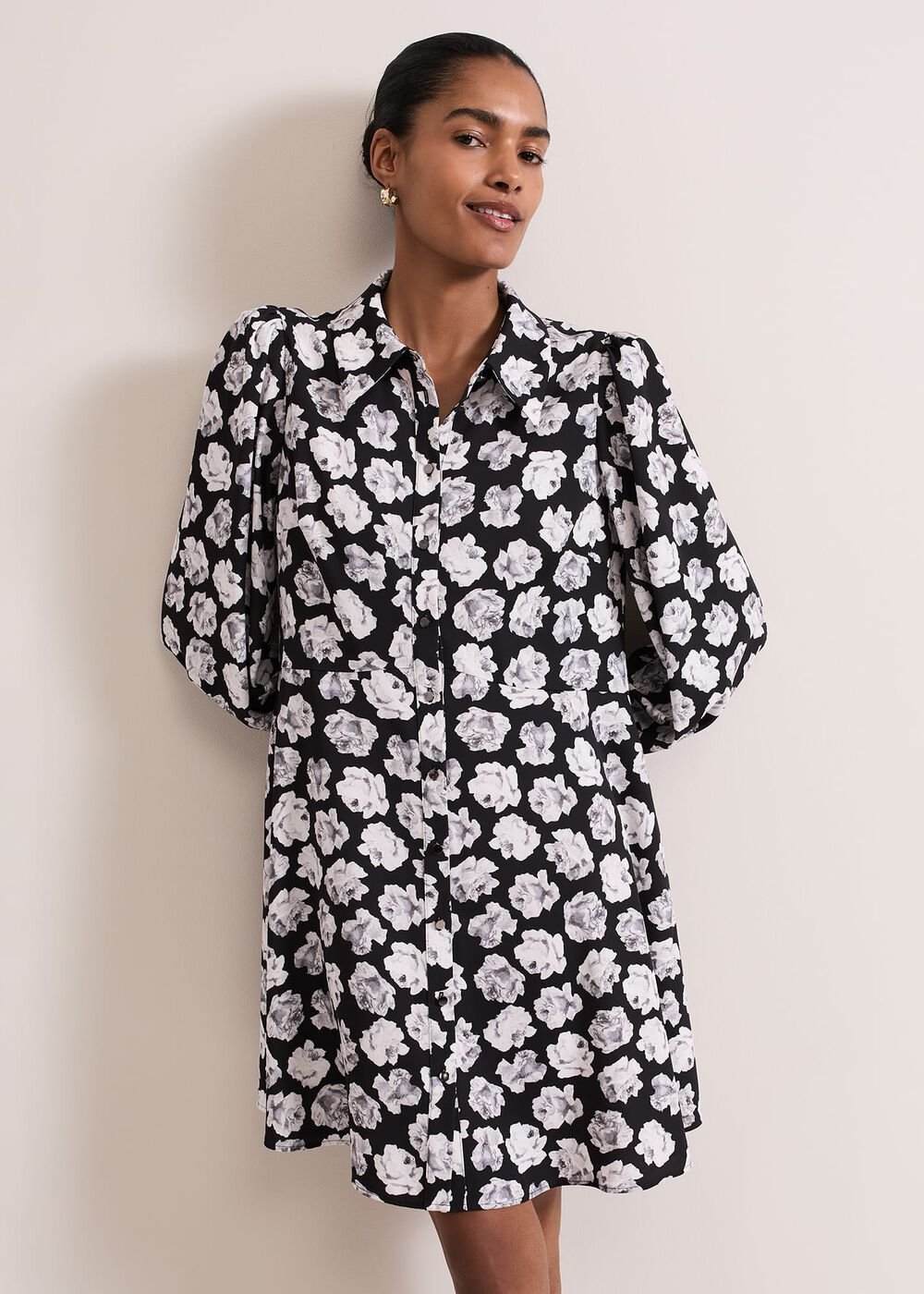 Selika Floral Swing Mini Dress Black/Multi