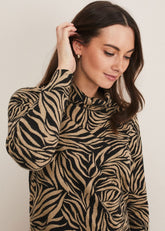 Nerissa Animal Print Snuggle Camel/Black