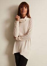 Gwen Eyelet Snuggle Top Oatmeal