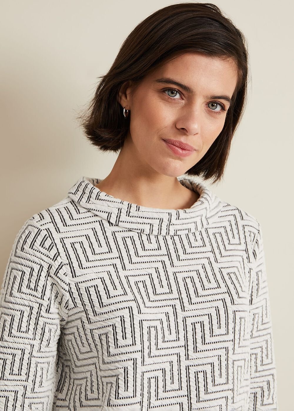 Rena Textured Top Ivory/Black