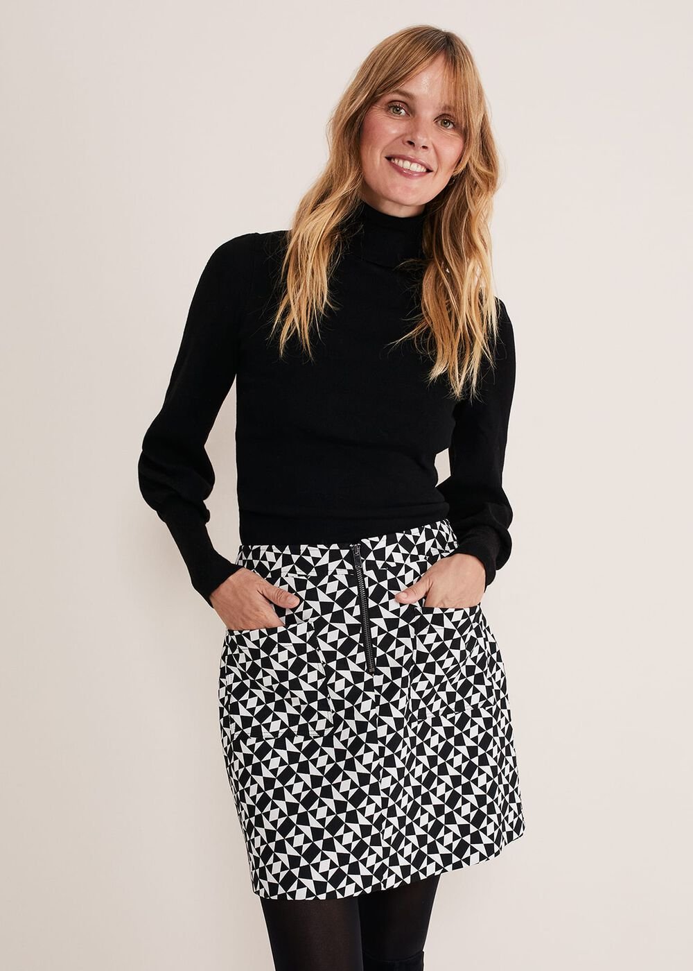 Gwyneth Balloon Sleeve Fine Knit Jumper Black