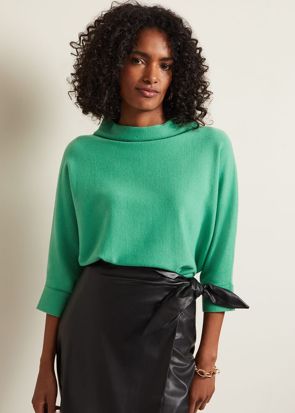 Salima Funnel Jumper Green