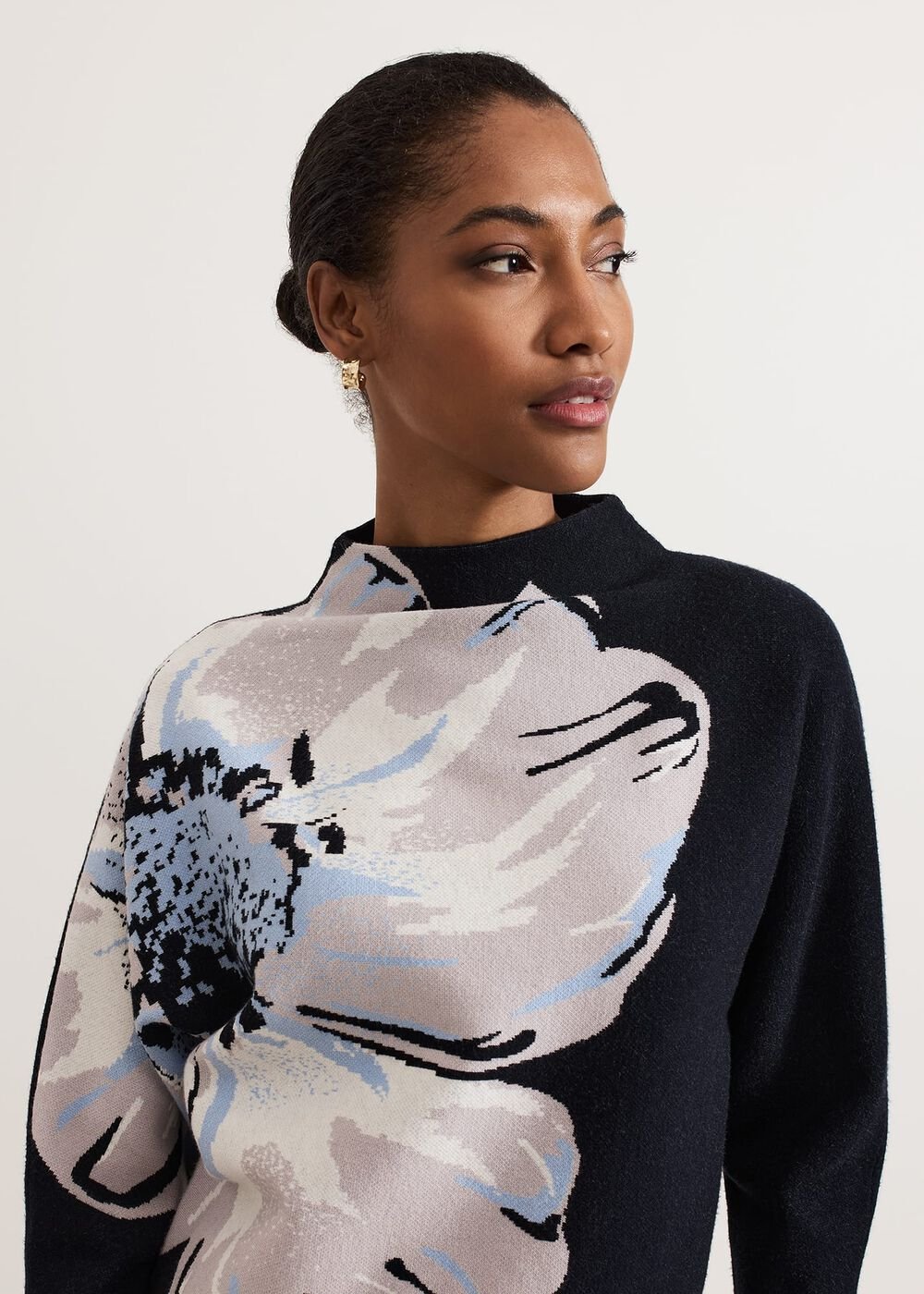 Bessie Blue Floral Placement Knit Navy