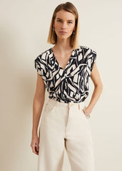 Celyn Notch Printed Blouse Black/Ivory
