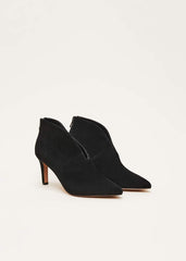 Cut Out Heeled Boots Black