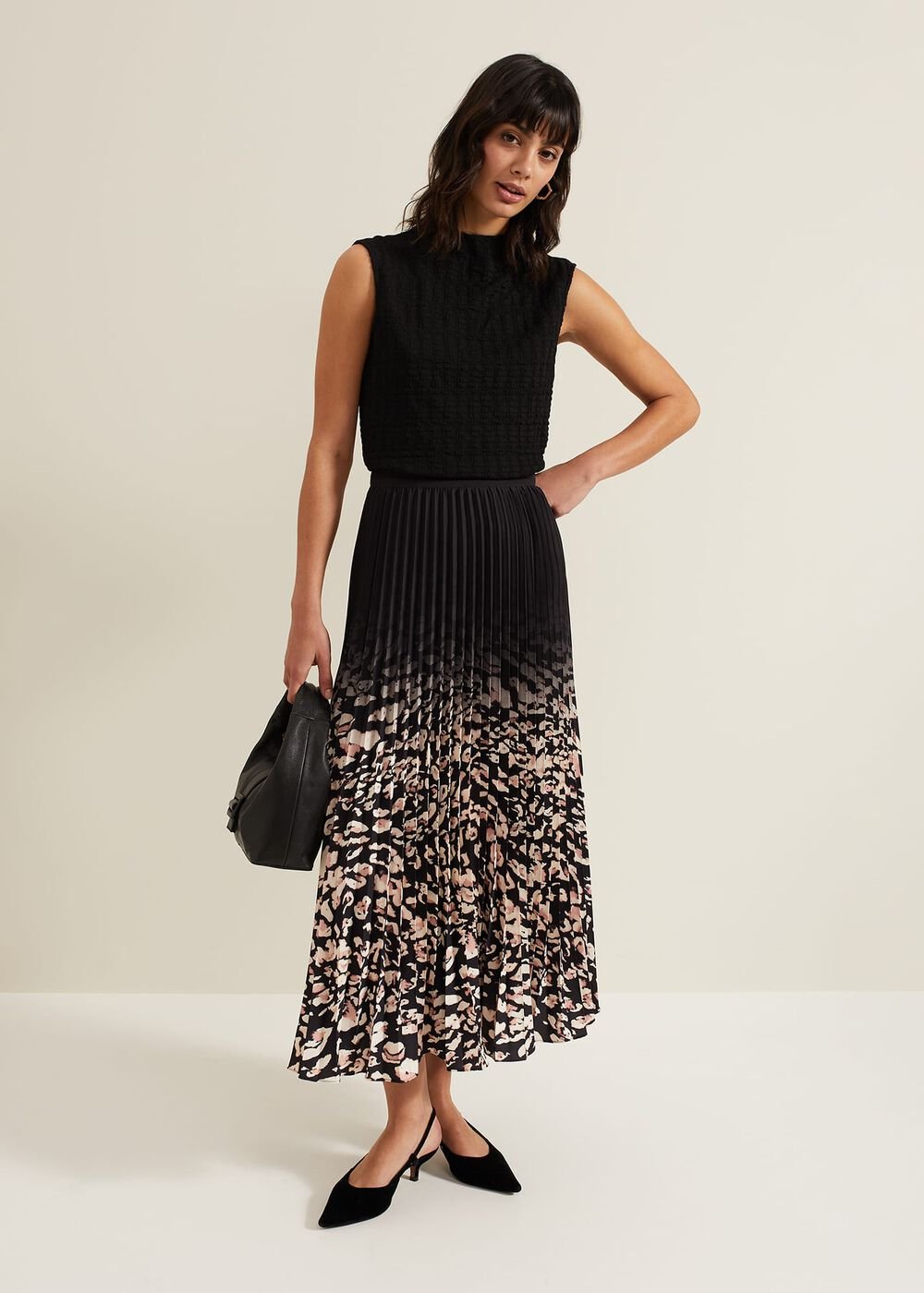 Elmina Abstract Print Pleated Skirt Neutral