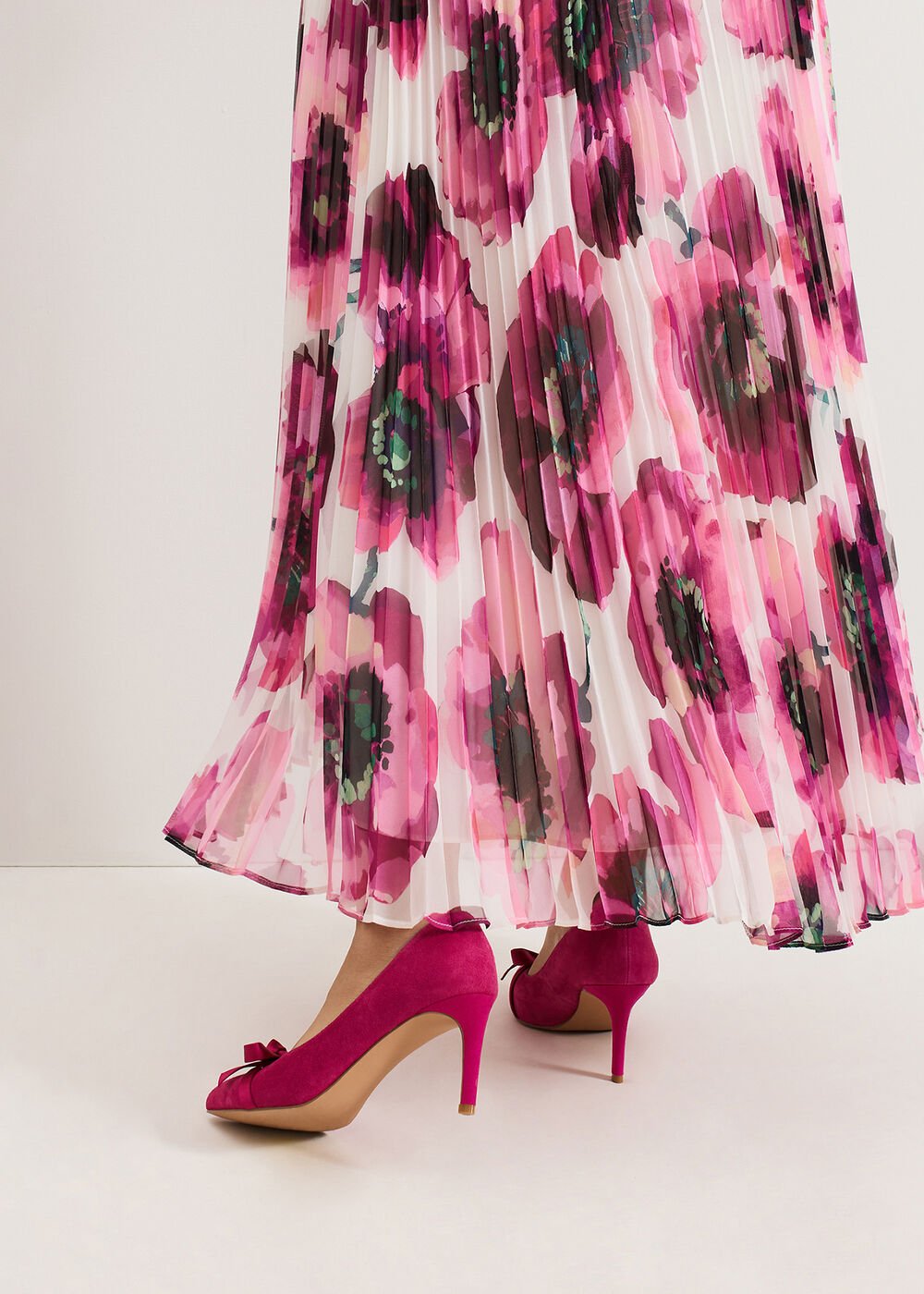Pink Suede Bow Shoe Pink