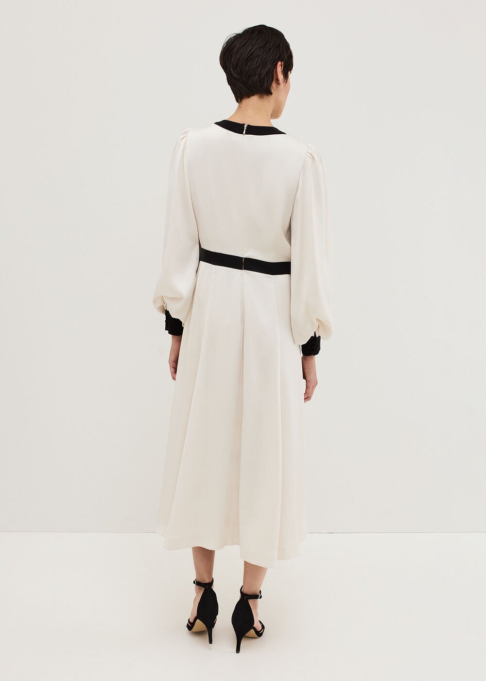 Elizabeth Embellished Puff Sleeve Midi Dress Black/Ivory
