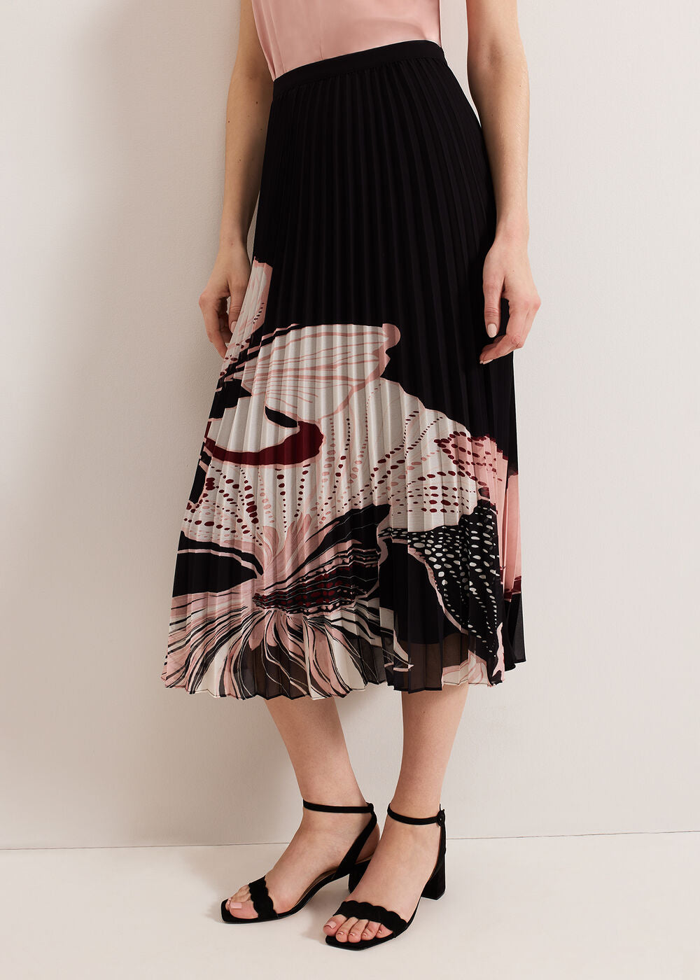 Elmina Floral Skirt Black