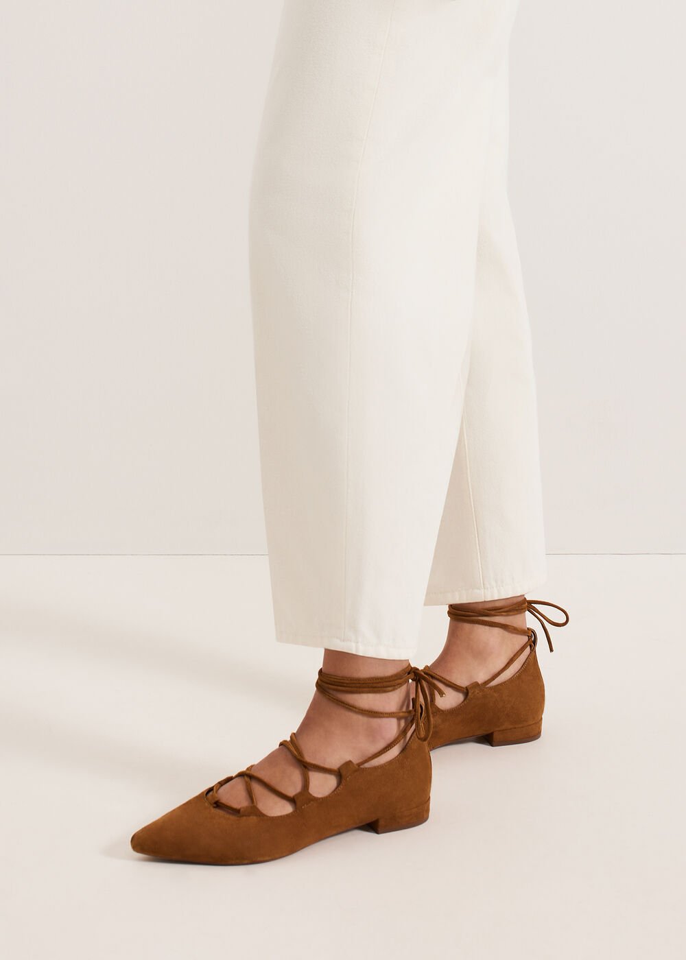 Tan Tie Flat Shoes Tan