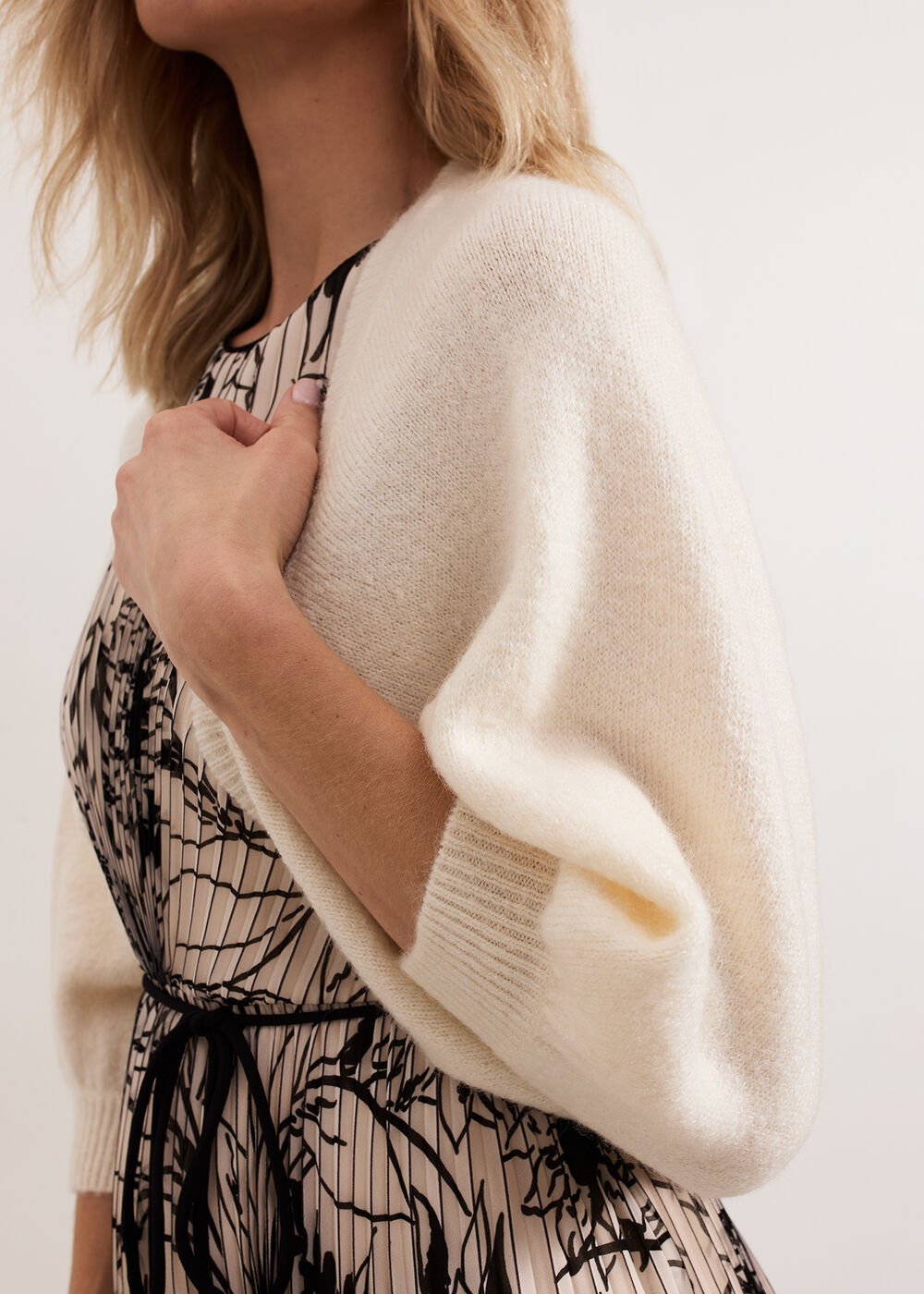 Leanne Mohair Shrug Black