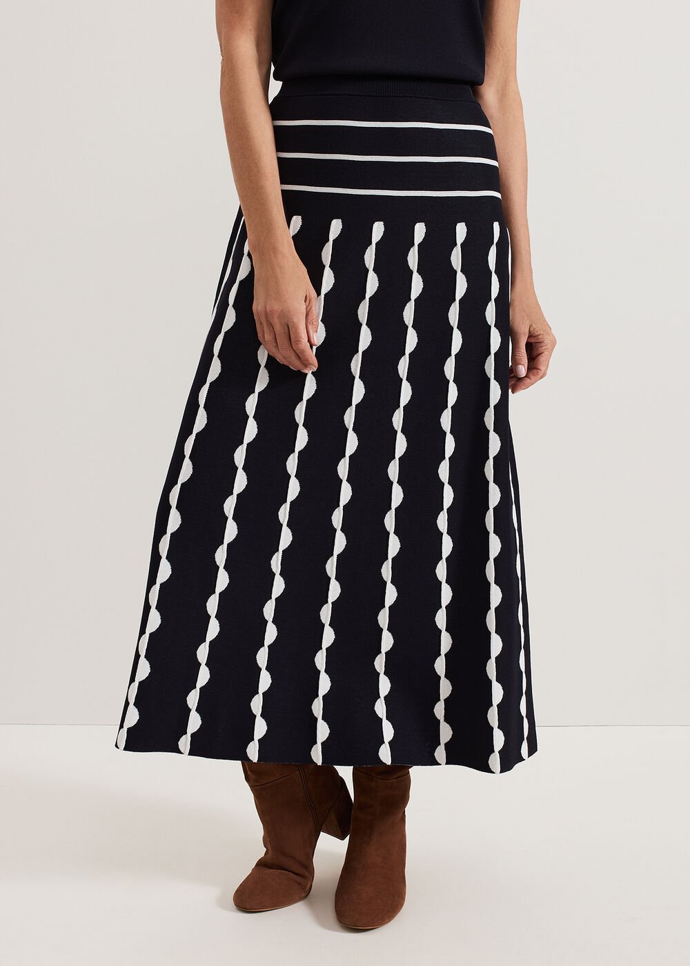 Liz Scallopped Skirt Navy/Ivory