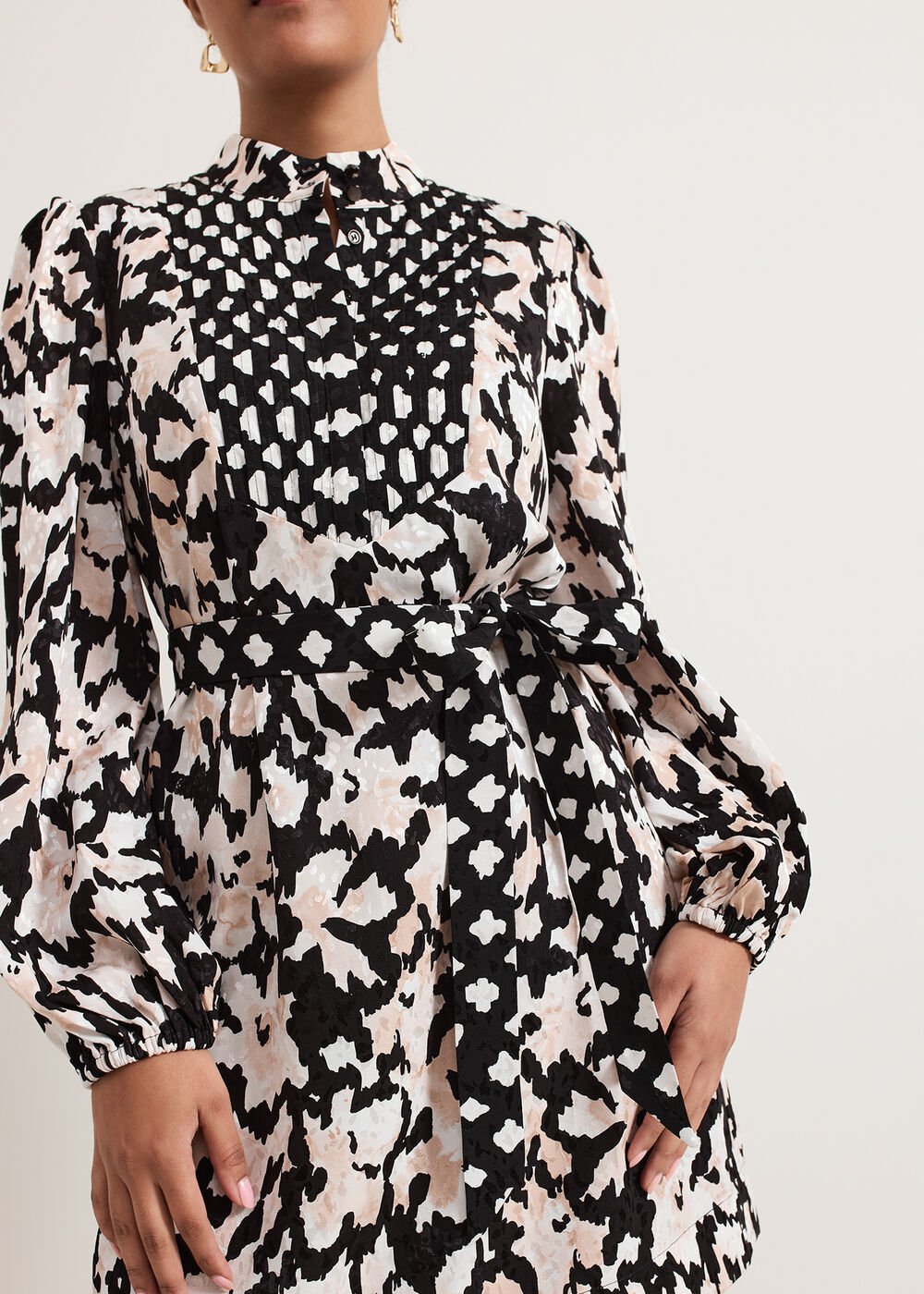 Petite Dolly Dress Black