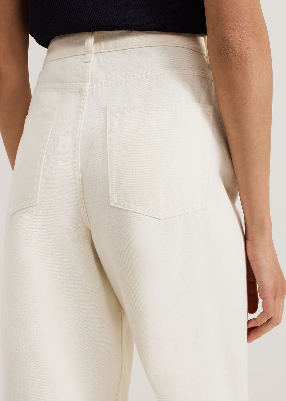 Sophia Barrel Jeans Cream