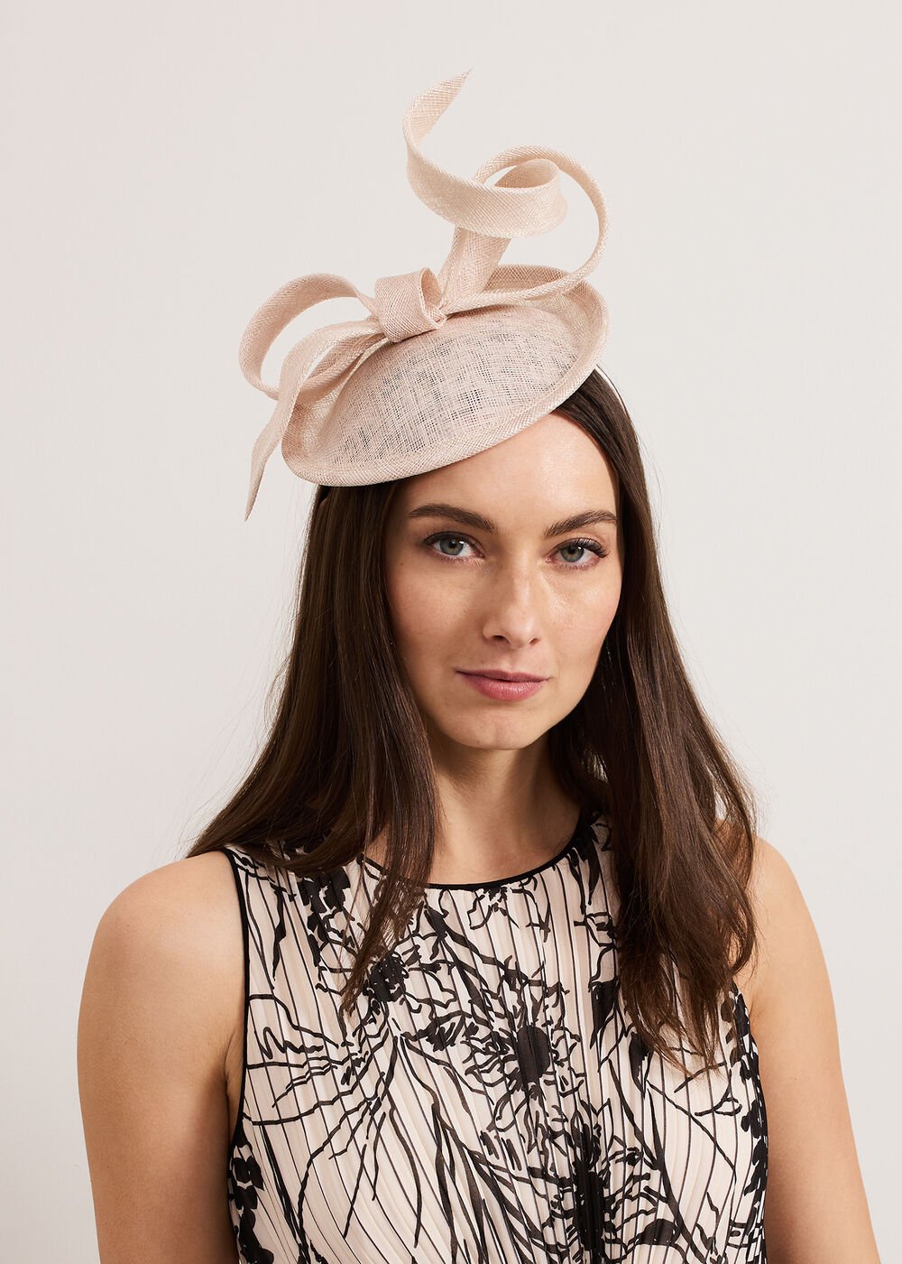 Disc Fascinator Neutral