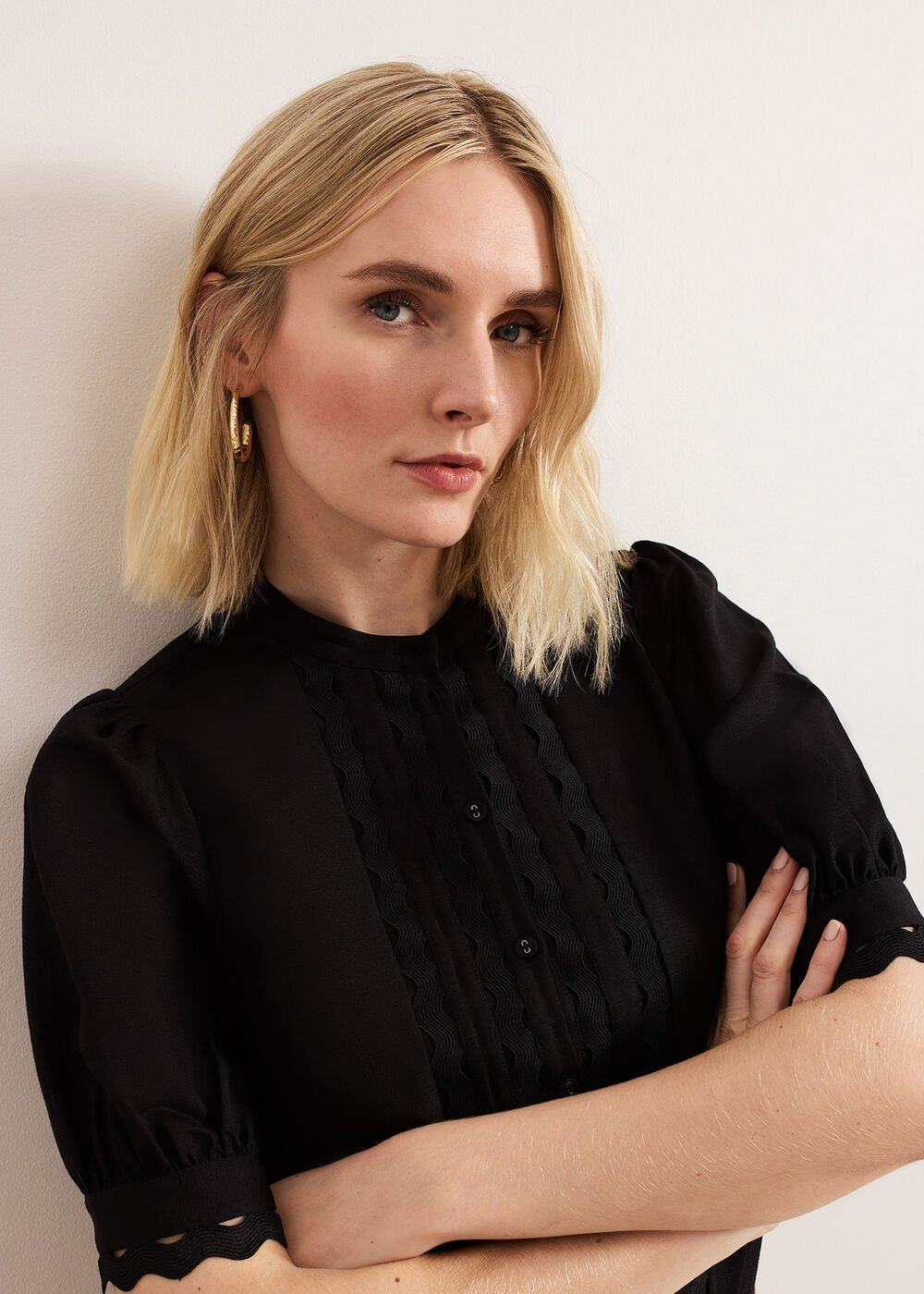 Ottilie Linen Blouse Black