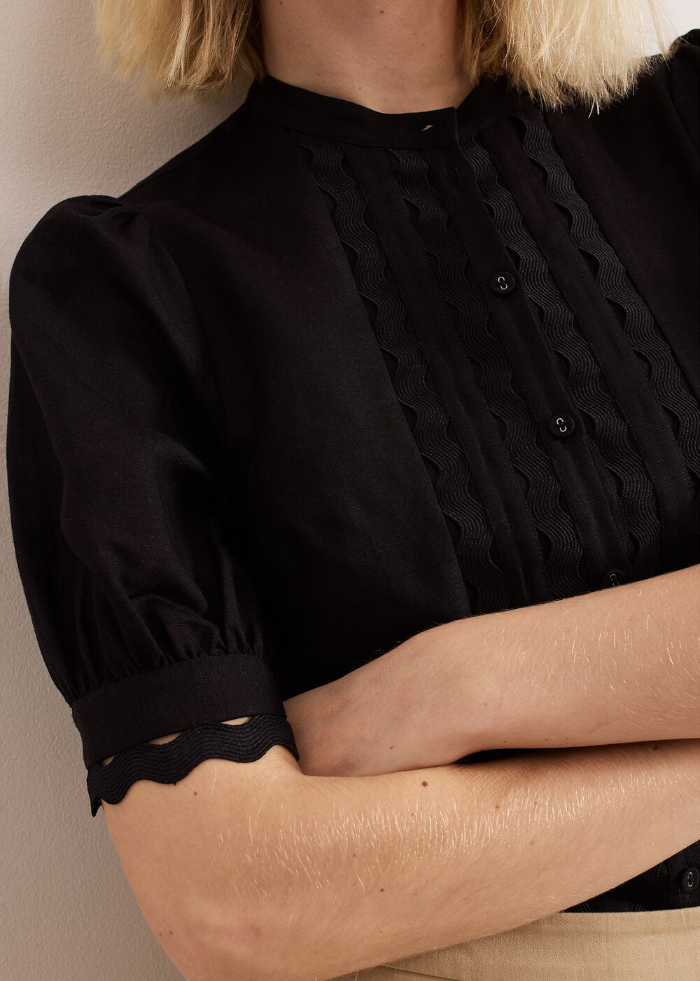 Ottilie Linen Blouse Black