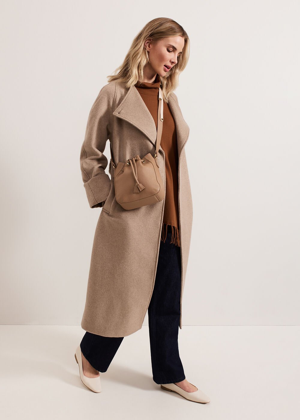 Leather Bucket Bag Tan