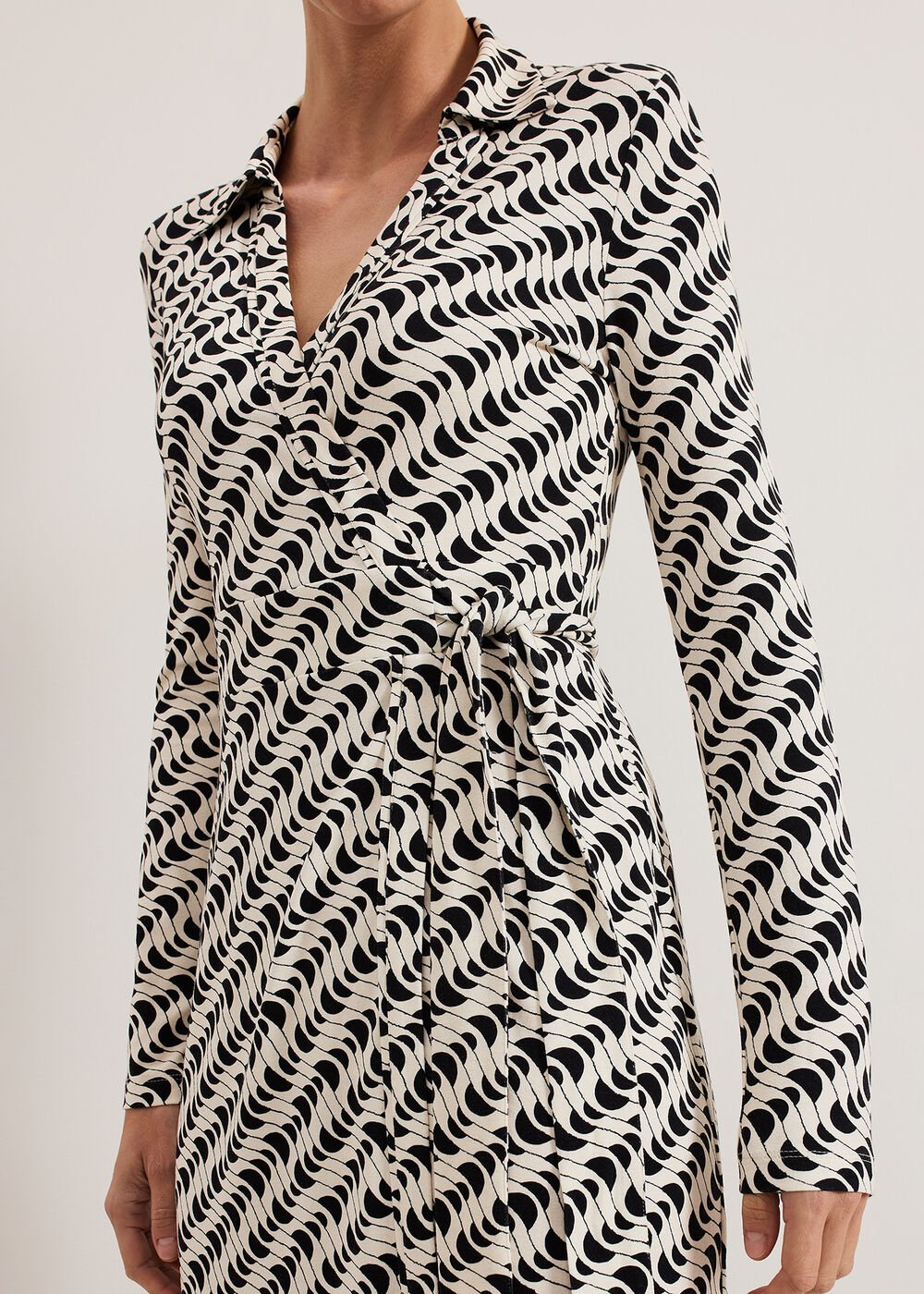 Gina Geo Wrap Dress Navy/Ivory
