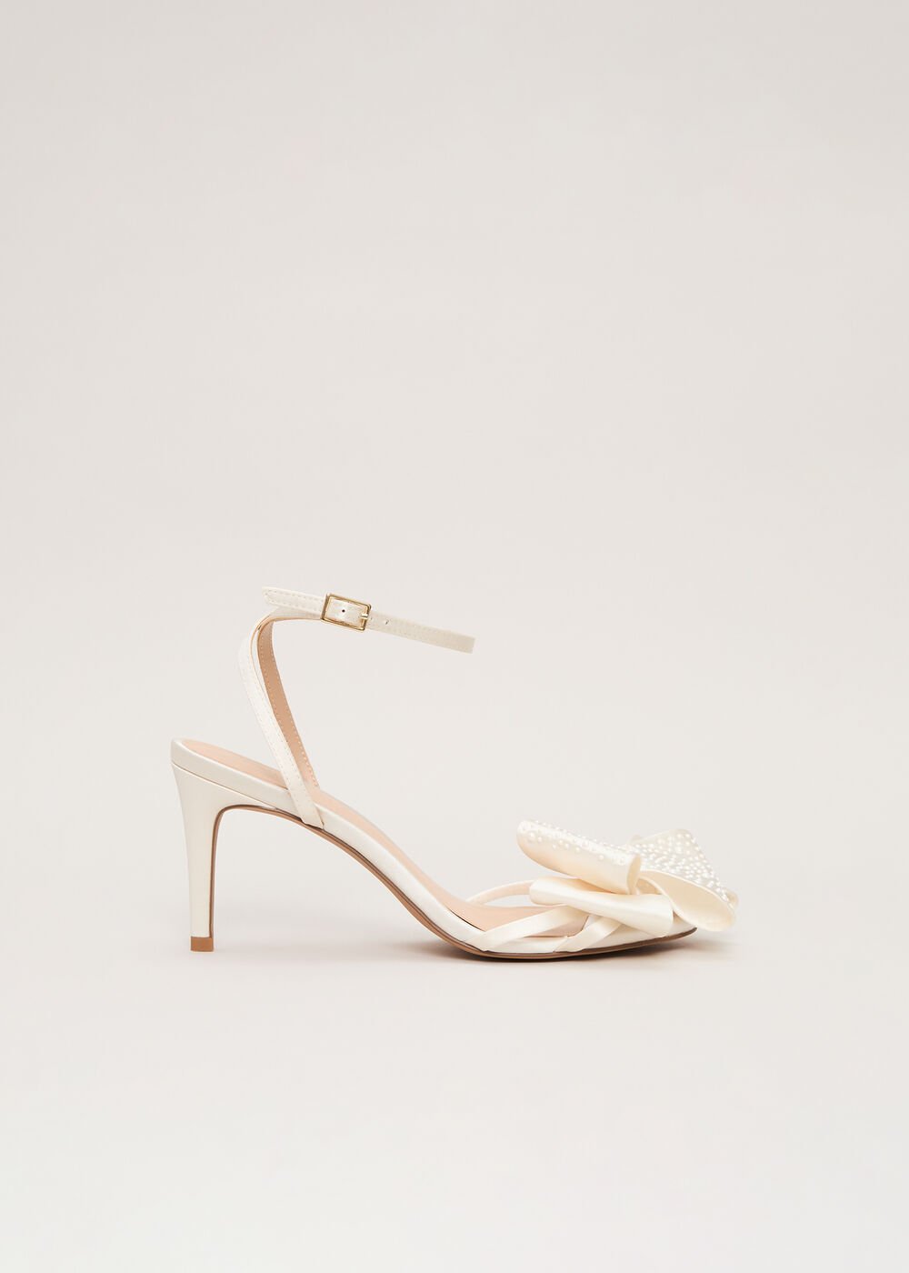 Pearl Bow Sandals Ivory