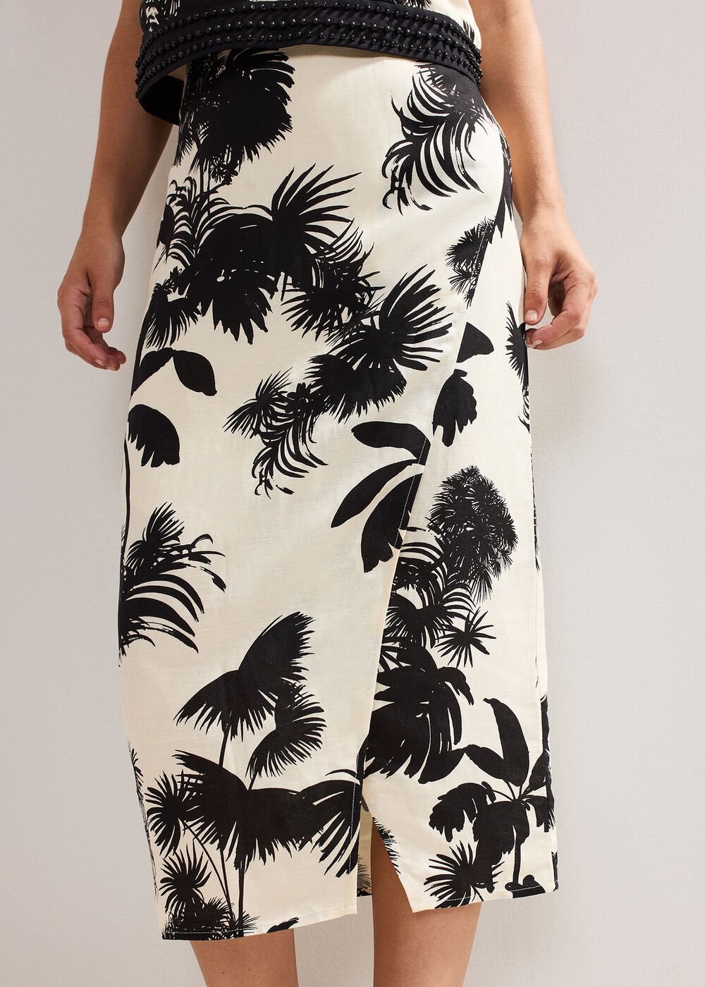 Vittoria Linen Blend Leaf Print Skirt Black/Ivory