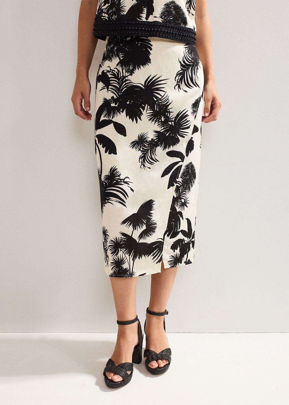 Vittoria Linen Blend Leaf Print Skirt Black/Ivory