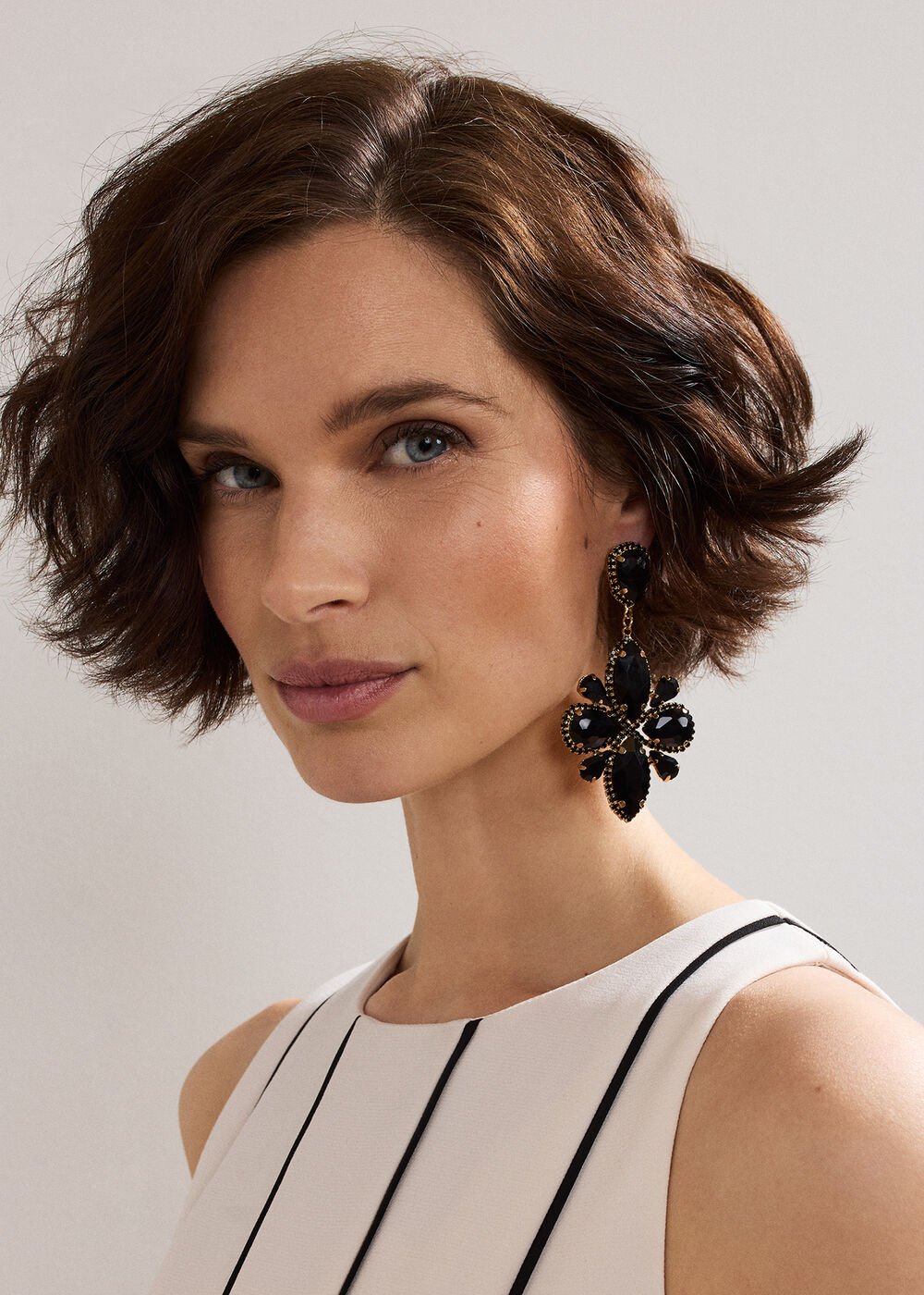 Stone Drop Earrings Black