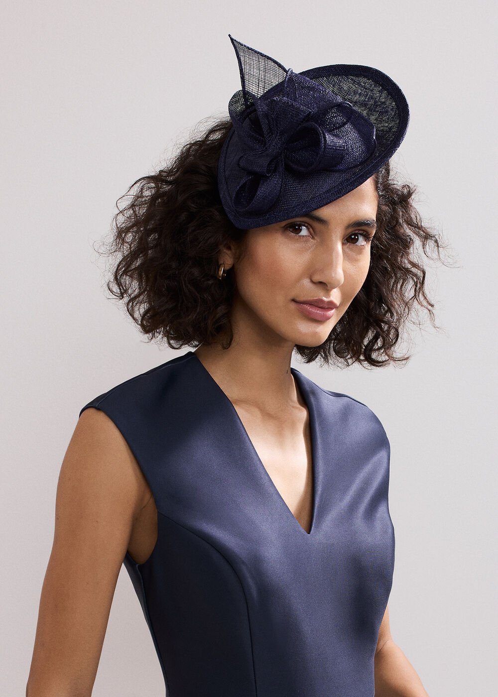 Oval Mini Fascinator Navy
