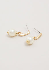 Pearl Drop Earrings Ivory