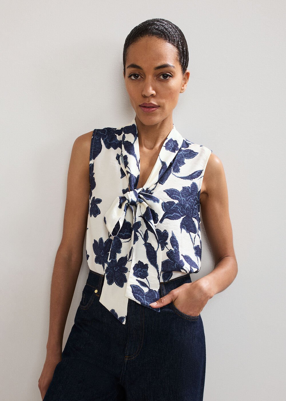 Junie Floral Blouse Navy/Ivory