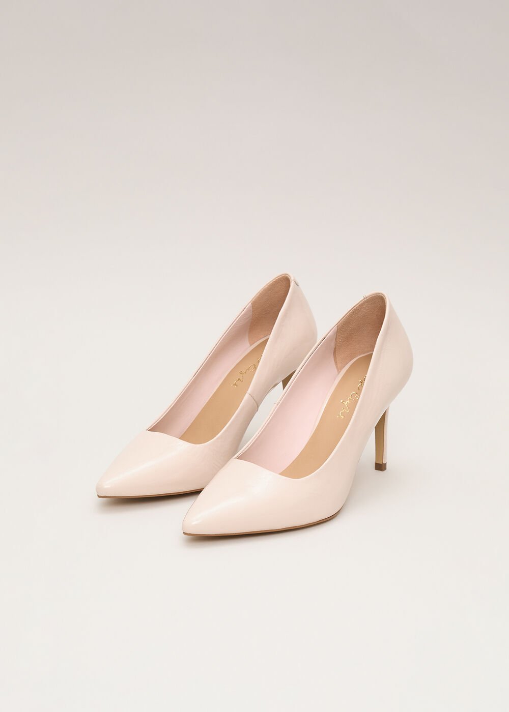 Patent Court Shoe Neutral