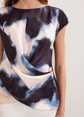 Honor Blurred Top Black Multi