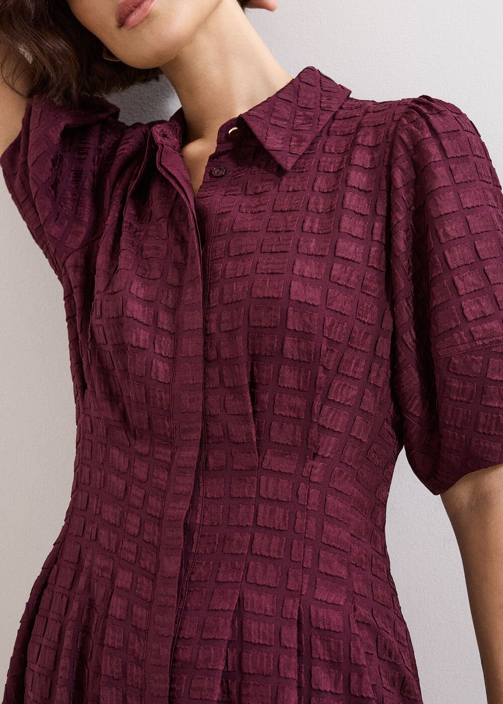Yasmine Textured Midi Dress Burgundy