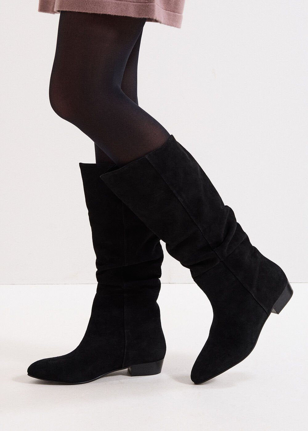 Suede Flat Boot Black