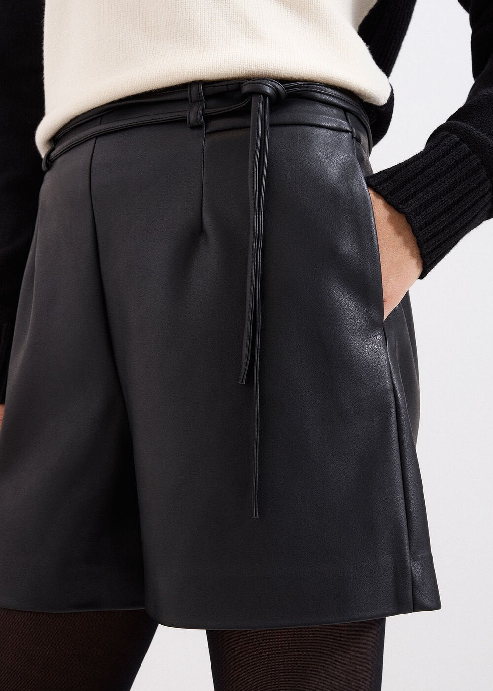 Finlay PU Short Black