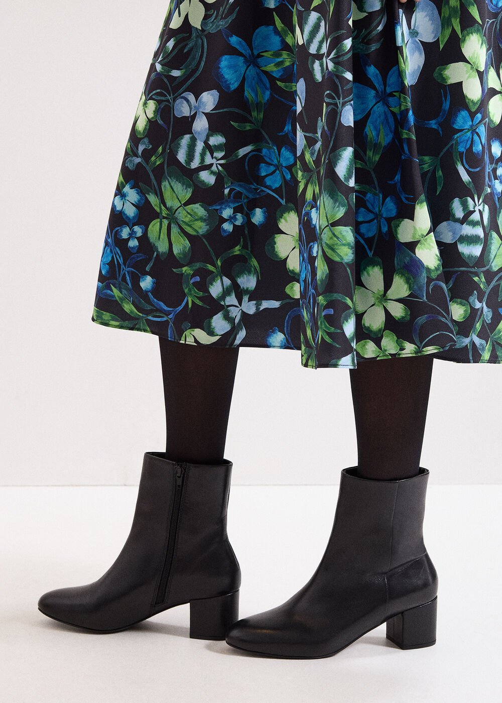 Leather Block Boot Black
