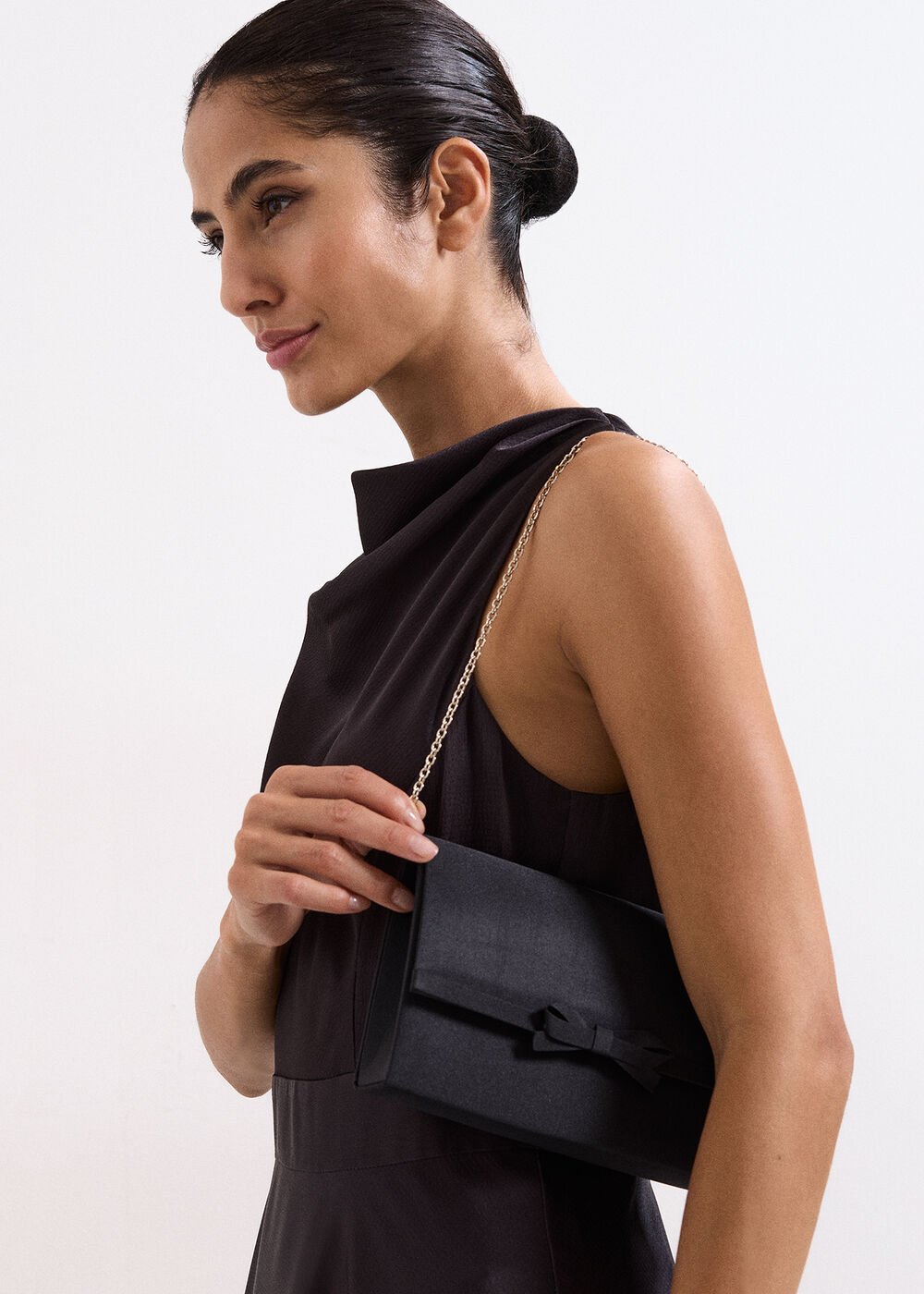 Grosgrain Bow Clutch Black