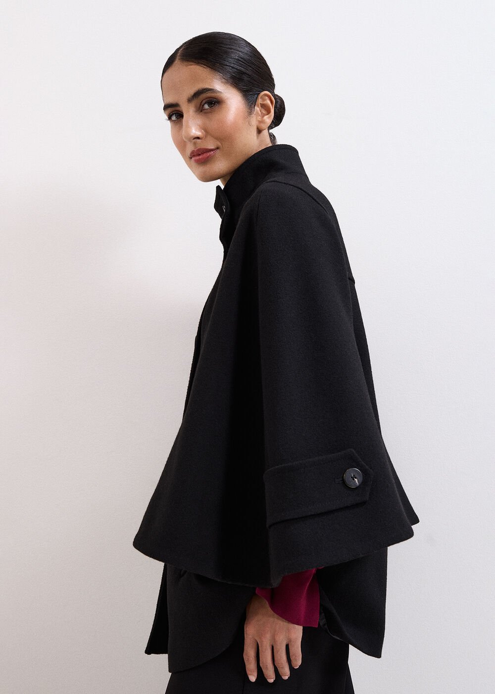 Katlin Cape Coat Black
