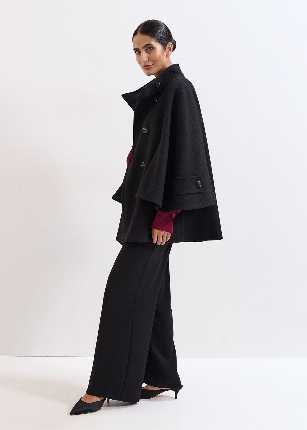 Katlin Cape Coat Black