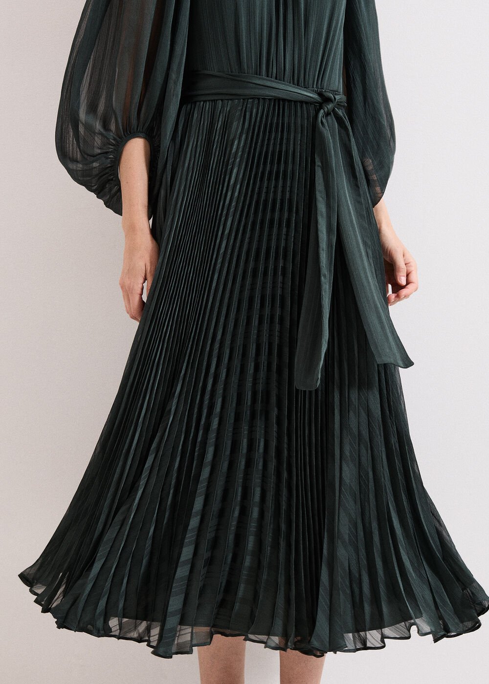 Lucie Pleat Dress Green