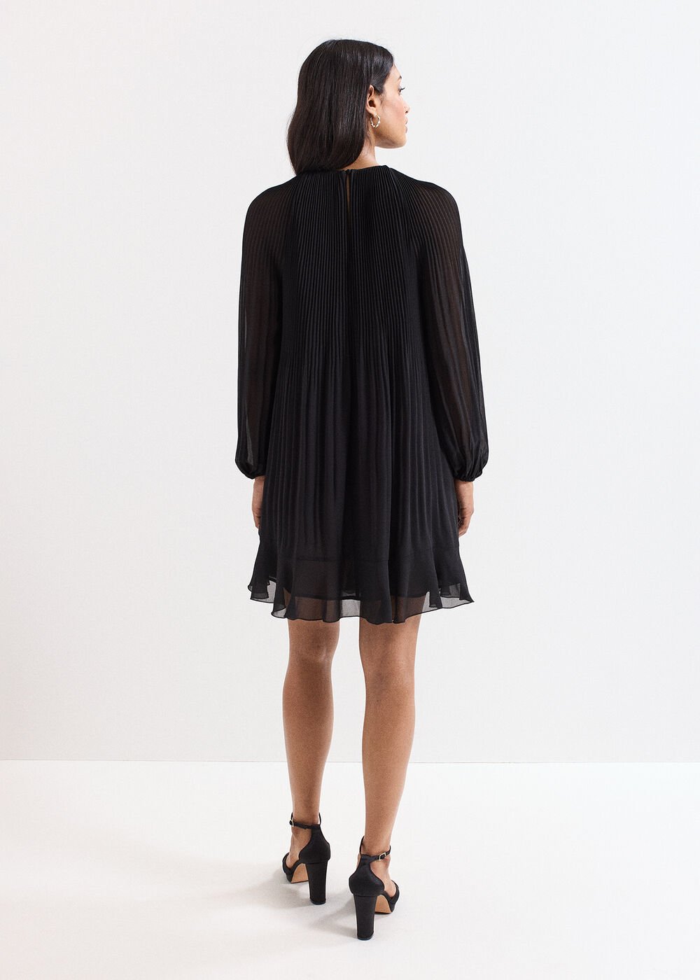Layla Swing Dress Black