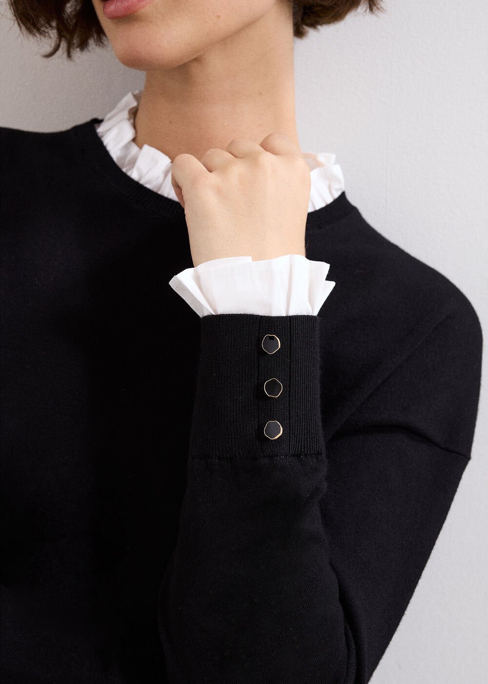 Jenna Collar Top Black/Ivory