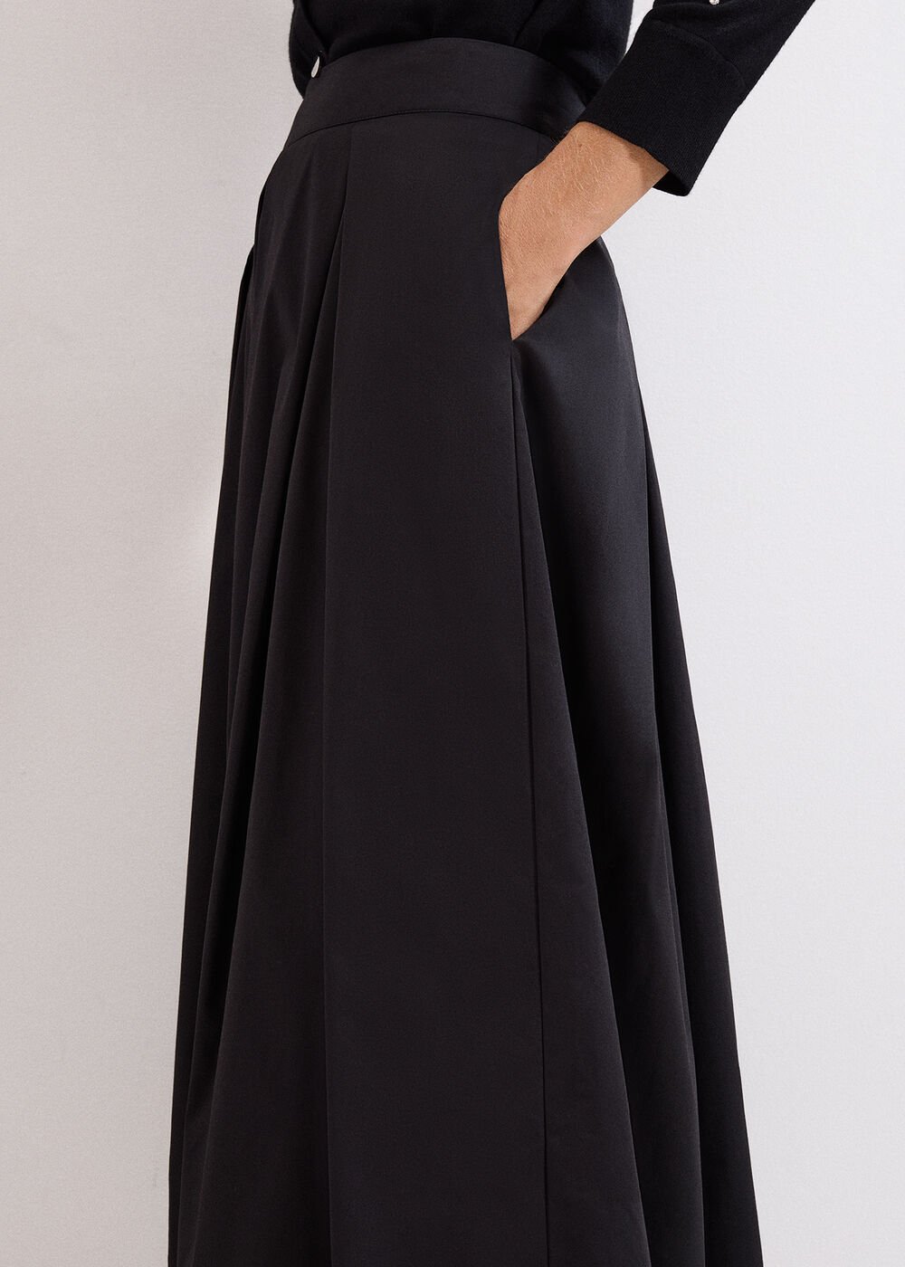 Trinity Skirt Black
